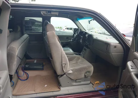 2000 GMC Sierra 1500 Sle z USA, uszkodzony, nr VIN 2GTEC19V6Y1400842